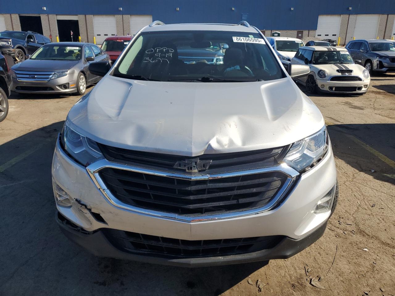 2018 CHEVROLET EQUINOX LT photo 5