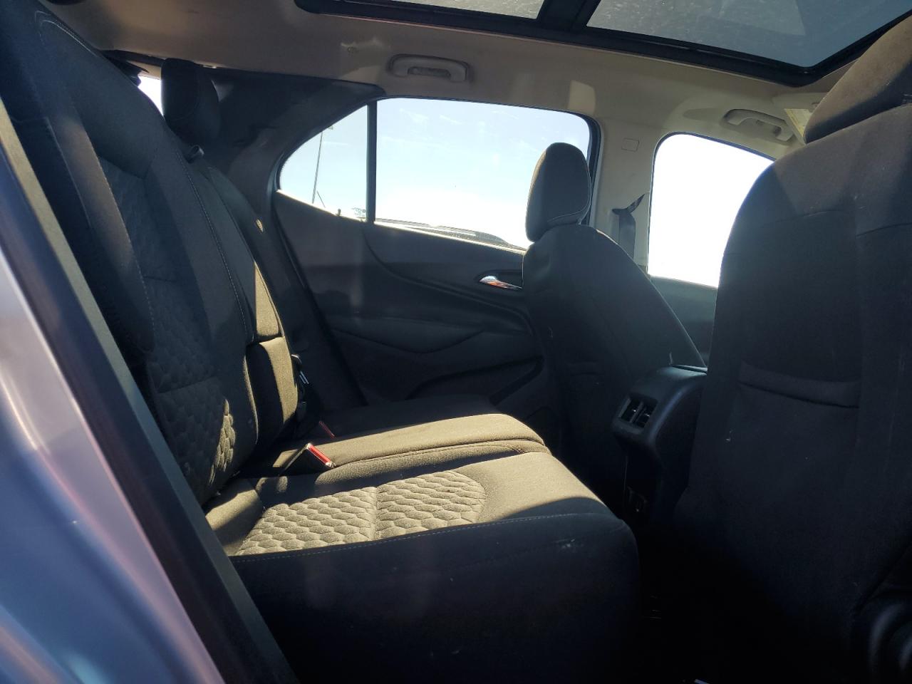 2018 CHEVROLET EQUINOX LT photo 11