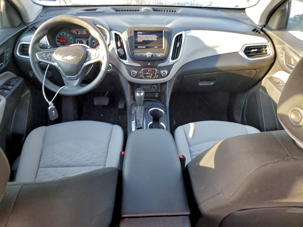 2020 CHEVROLET EQUINOX photo 8