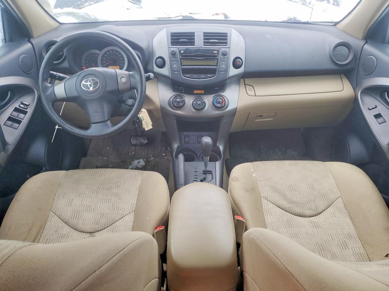 2010 TOYOTA RAV4 photo 8