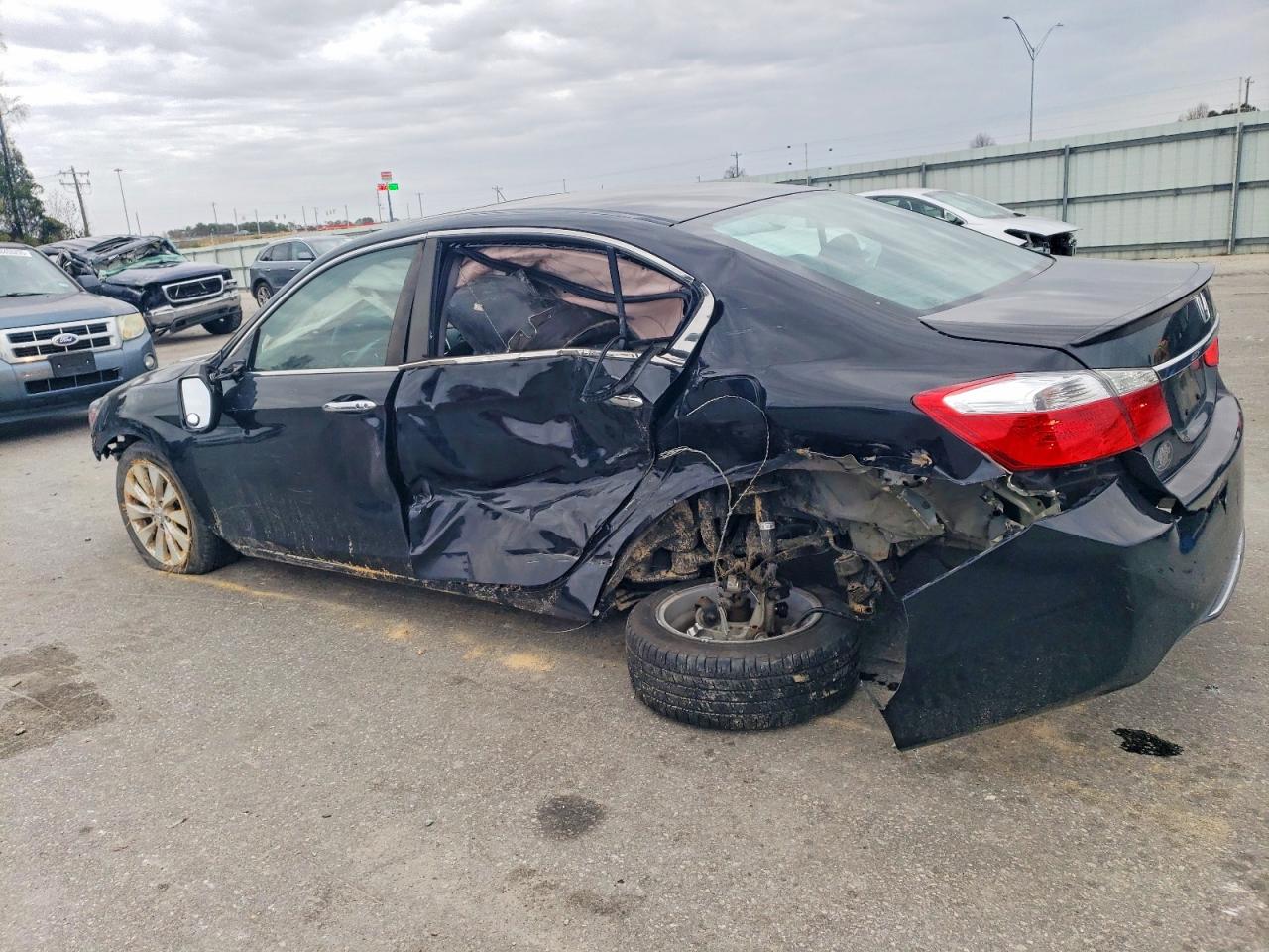 2015 HONDA ACCORD EX photo 2