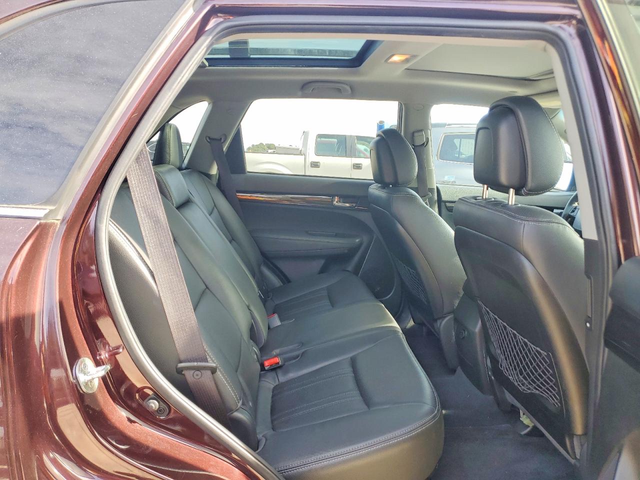 2012 KIA SORENTO SX photo 11