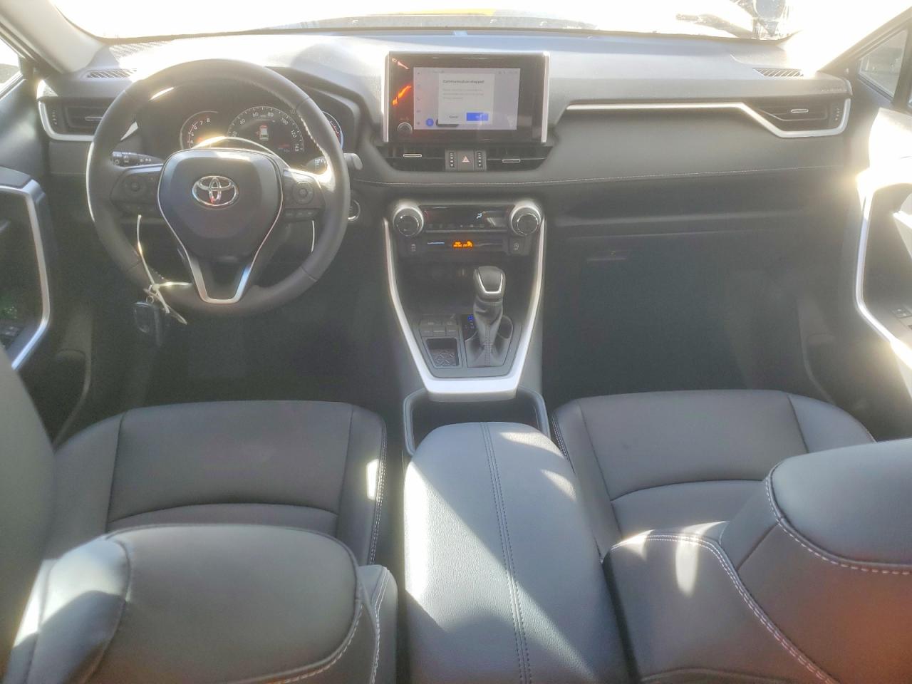 2025 TOYOTA RAV4 XLE PREMIUM photo 8
