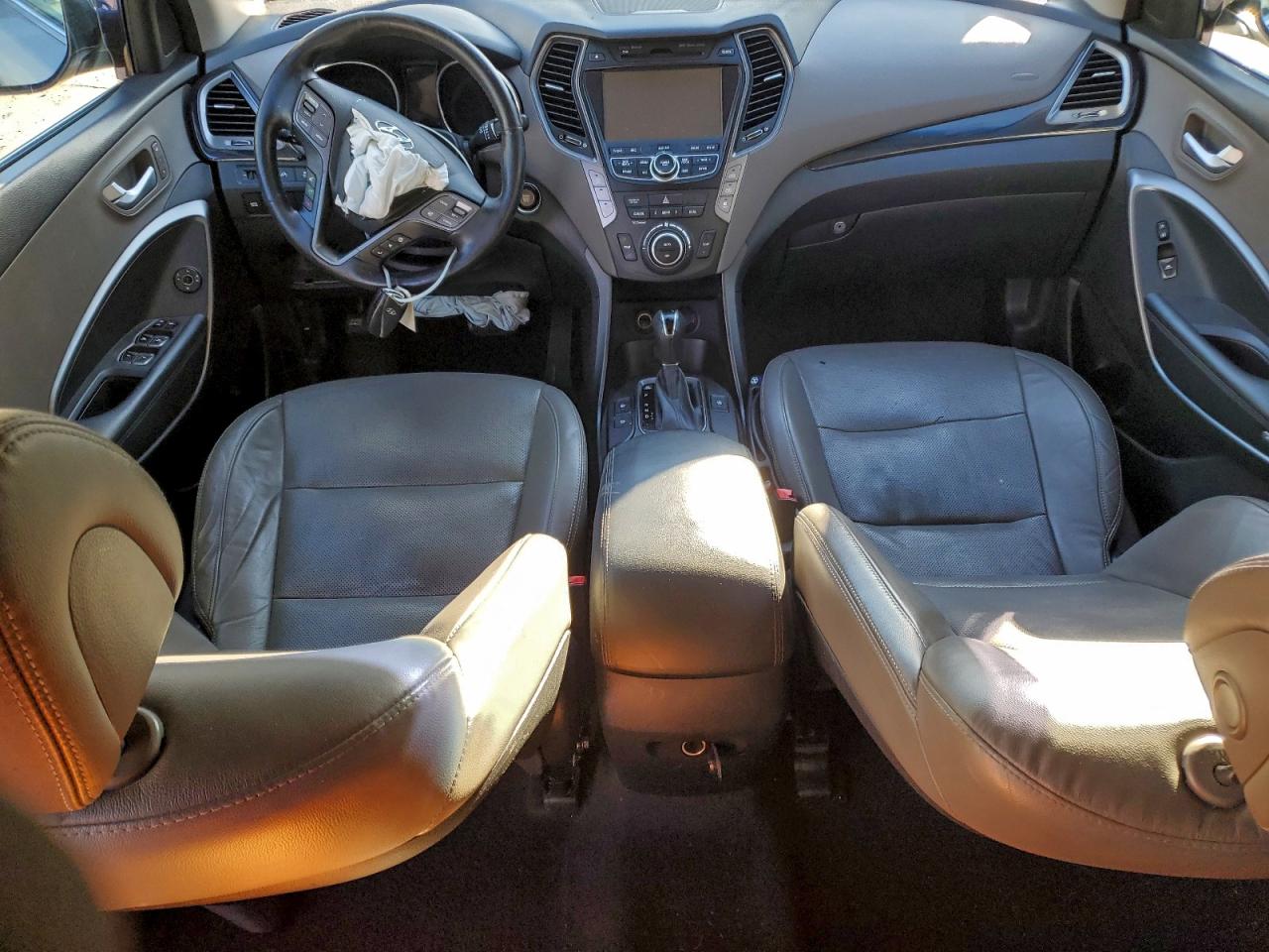 2016 HYUNDAI SANTA FE SE ULTIMATE photo 8