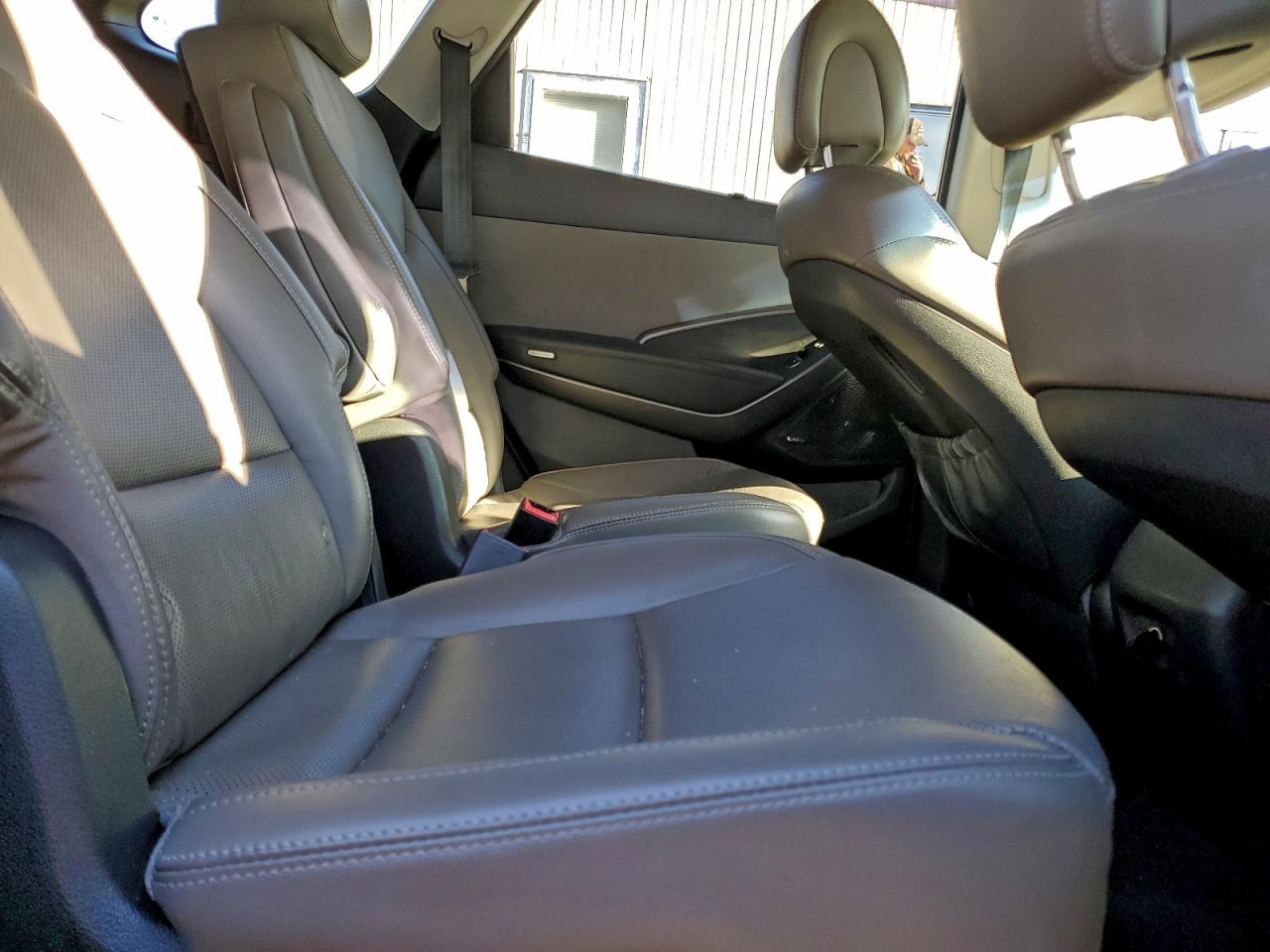 2016 HYUNDAI SANTA FE SE ULTIMATE photo 11