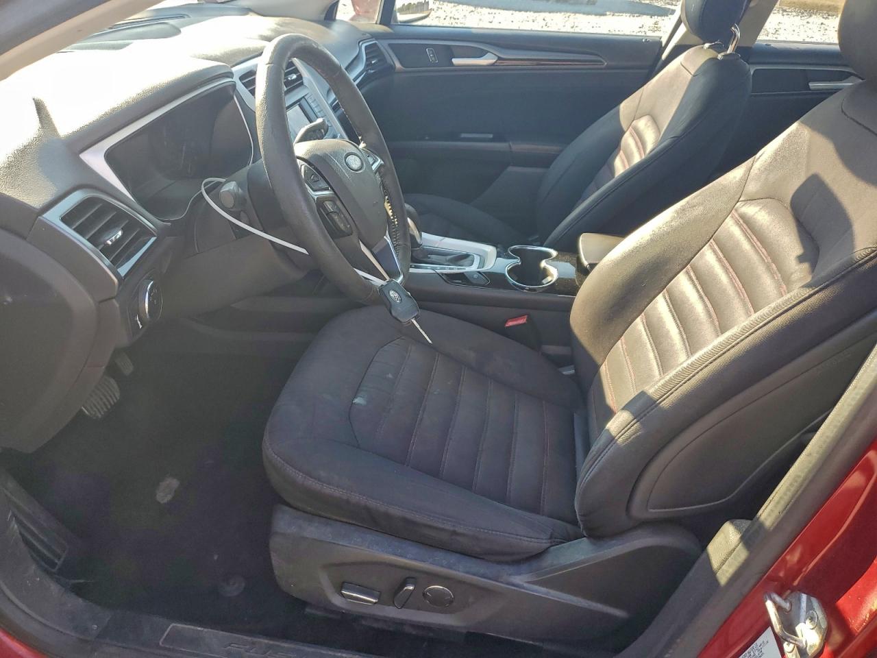 2014 FORD FUSION SE photo 7
