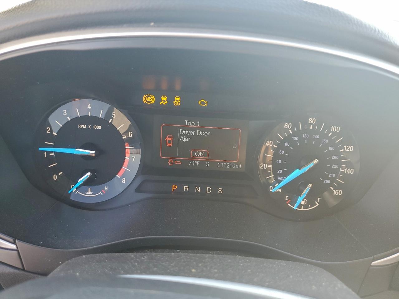 2014 FORD FUSION SE photo 9