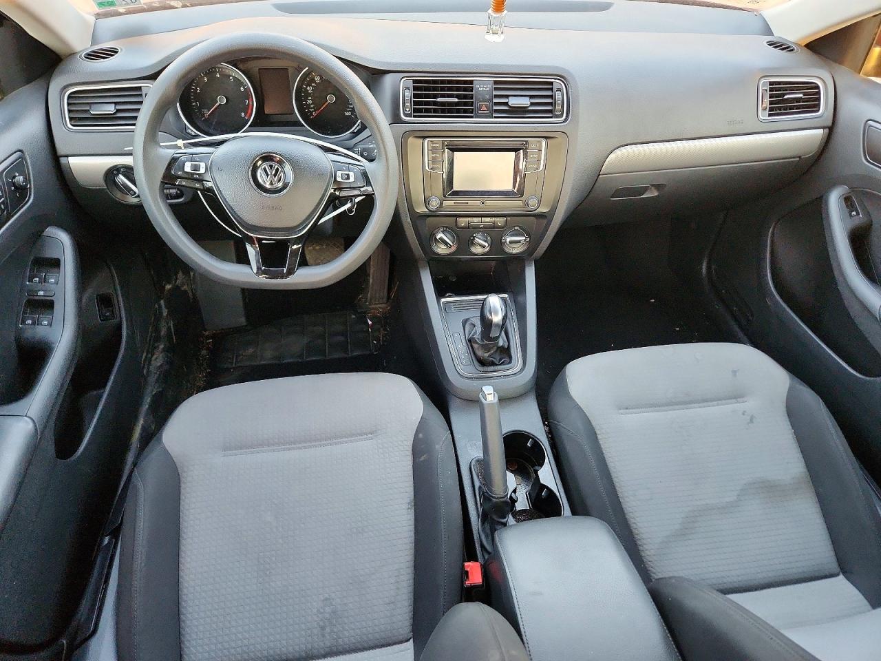2018 VOLKSWAGEN JETTA S photo 8