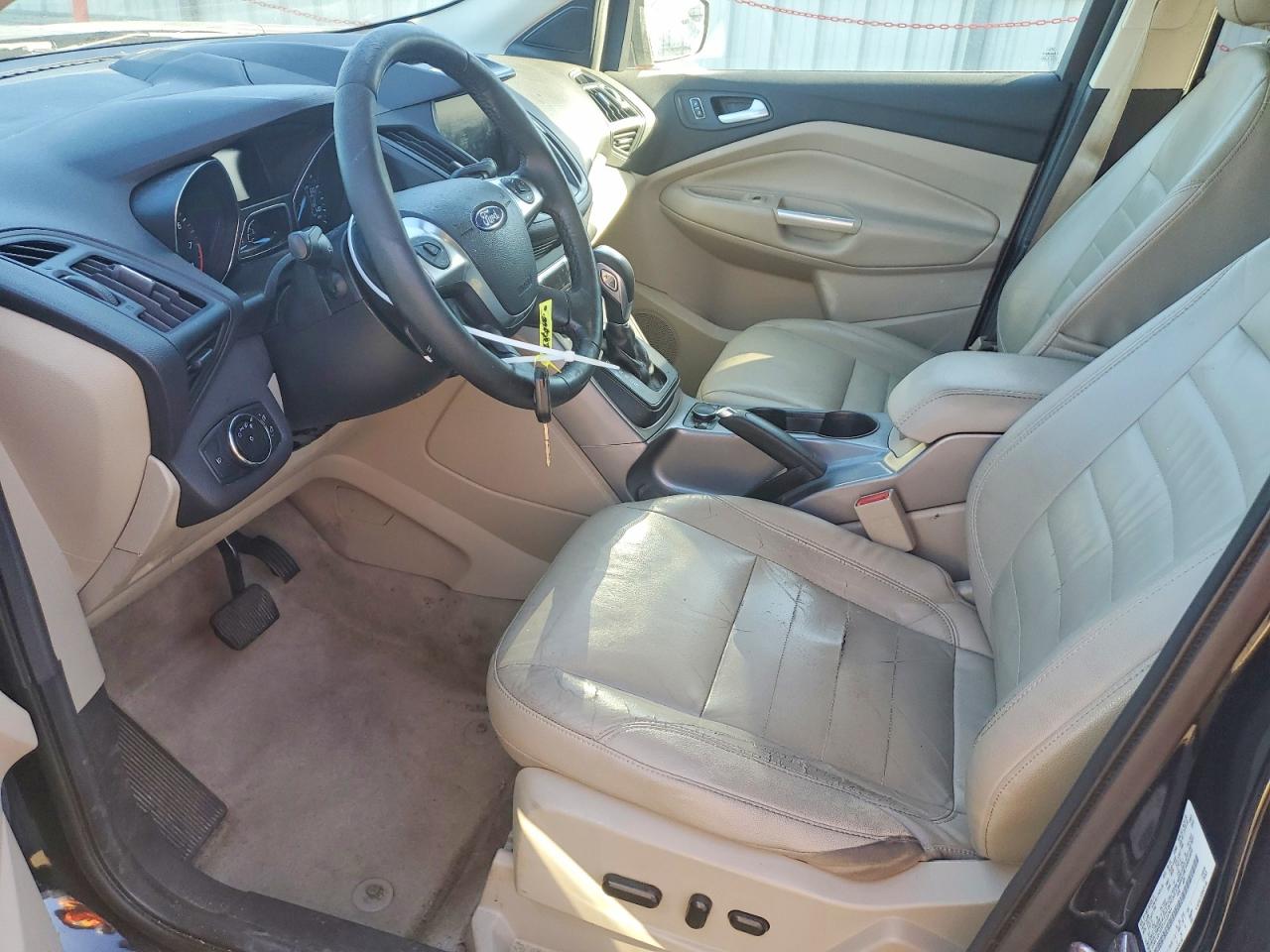 2015 FORD ESCAPE SE photo 7