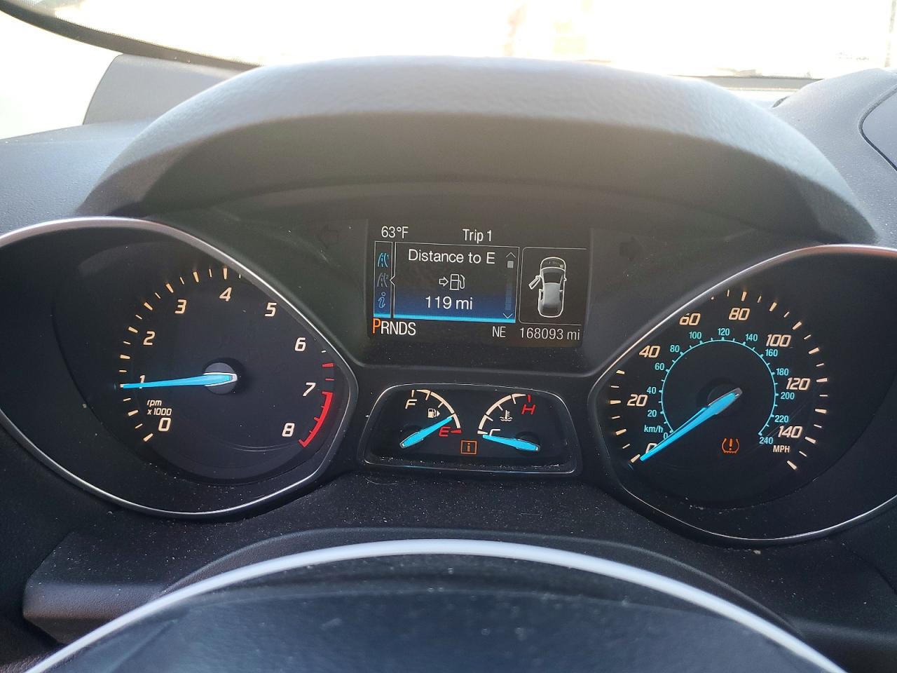 2015 FORD ESCAPE SE photo 9