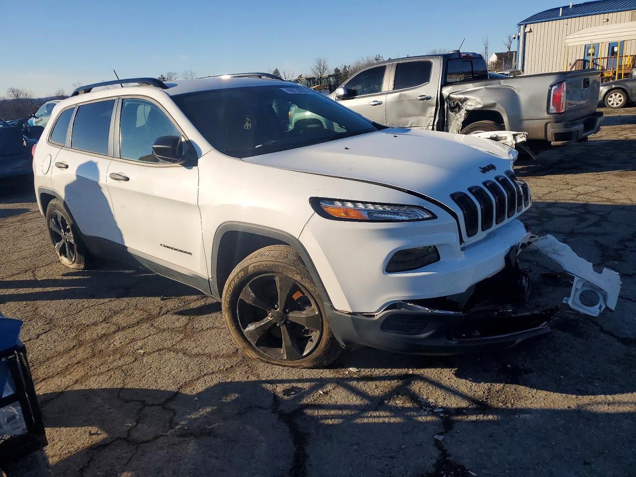 2017 JEEP CHEROKEE SPORT photo 4