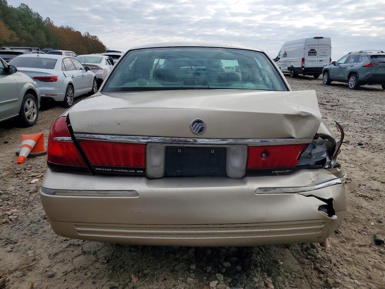 2000 MERCURY GRAND MARQUIS GS photo 6