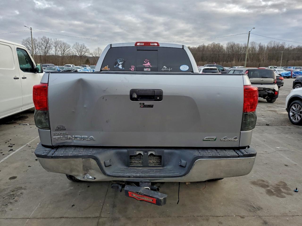 2013 TOYOTA TUNDRA DOUBLE CAB SR5 photo 6