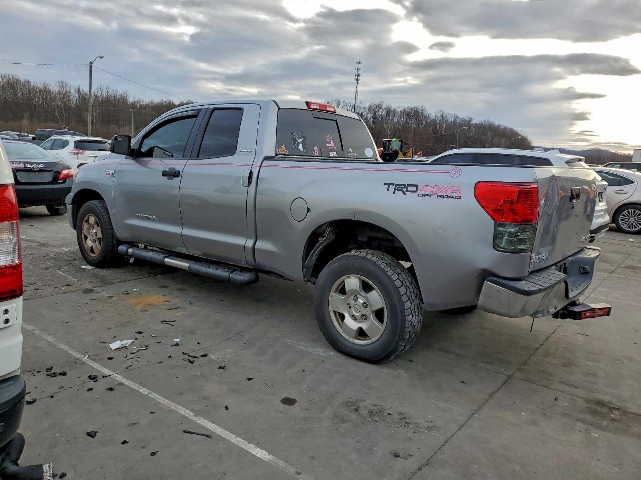2013 TOYOTA TUNDRA DOUBLE CAB SR5 photo 2
