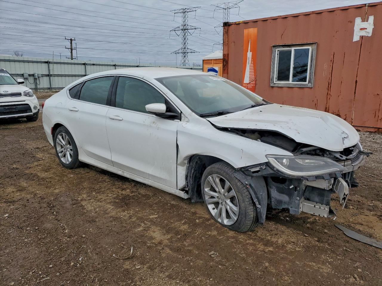 2015 CHRYSLER 200 LIMITED photo 4