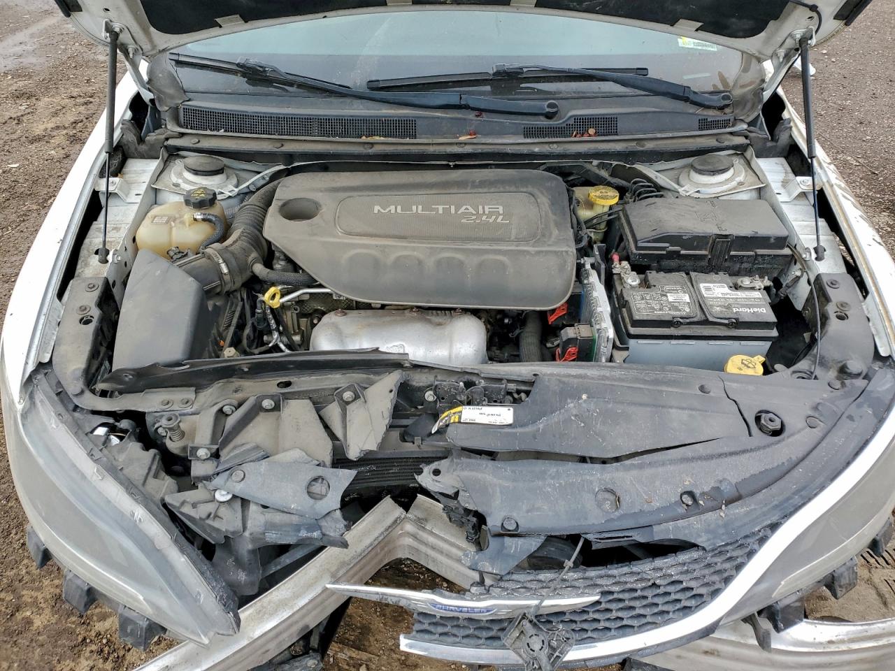 2015 CHRYSLER 200 LIMITED photo 11