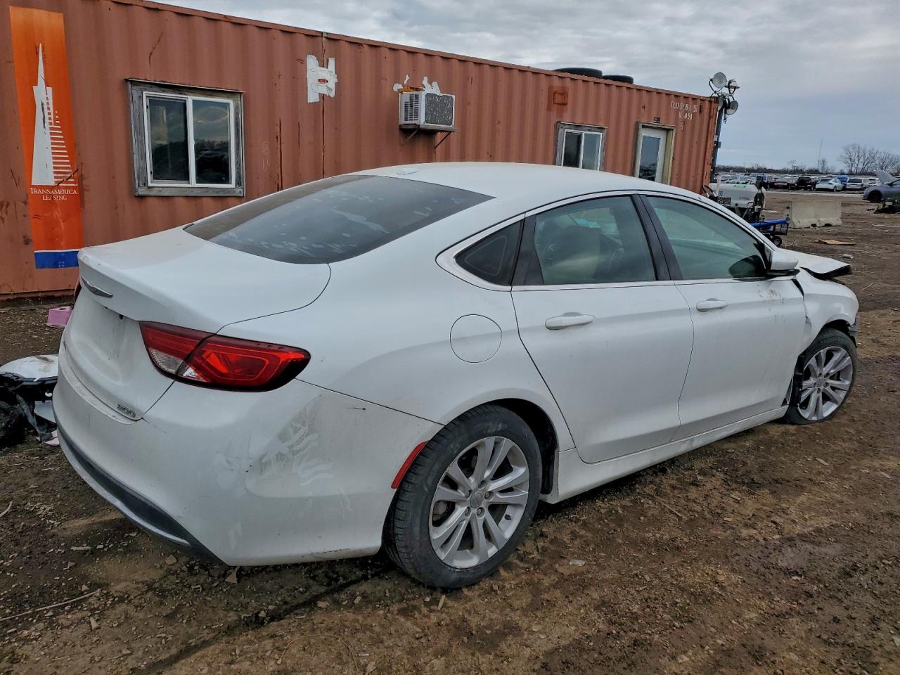 2015 CHRYSLER 200 LIMITED photo 3