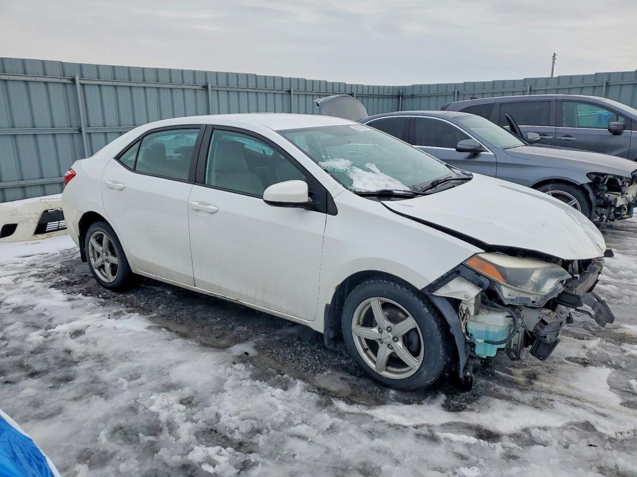 2014 TOYOTA COROLLA L photo 10