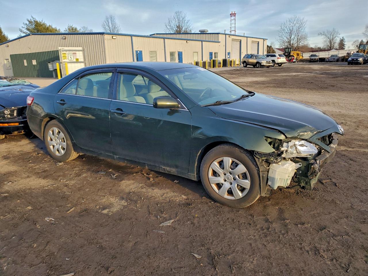 2011 TOYOTA CAMRY BASE photo 4