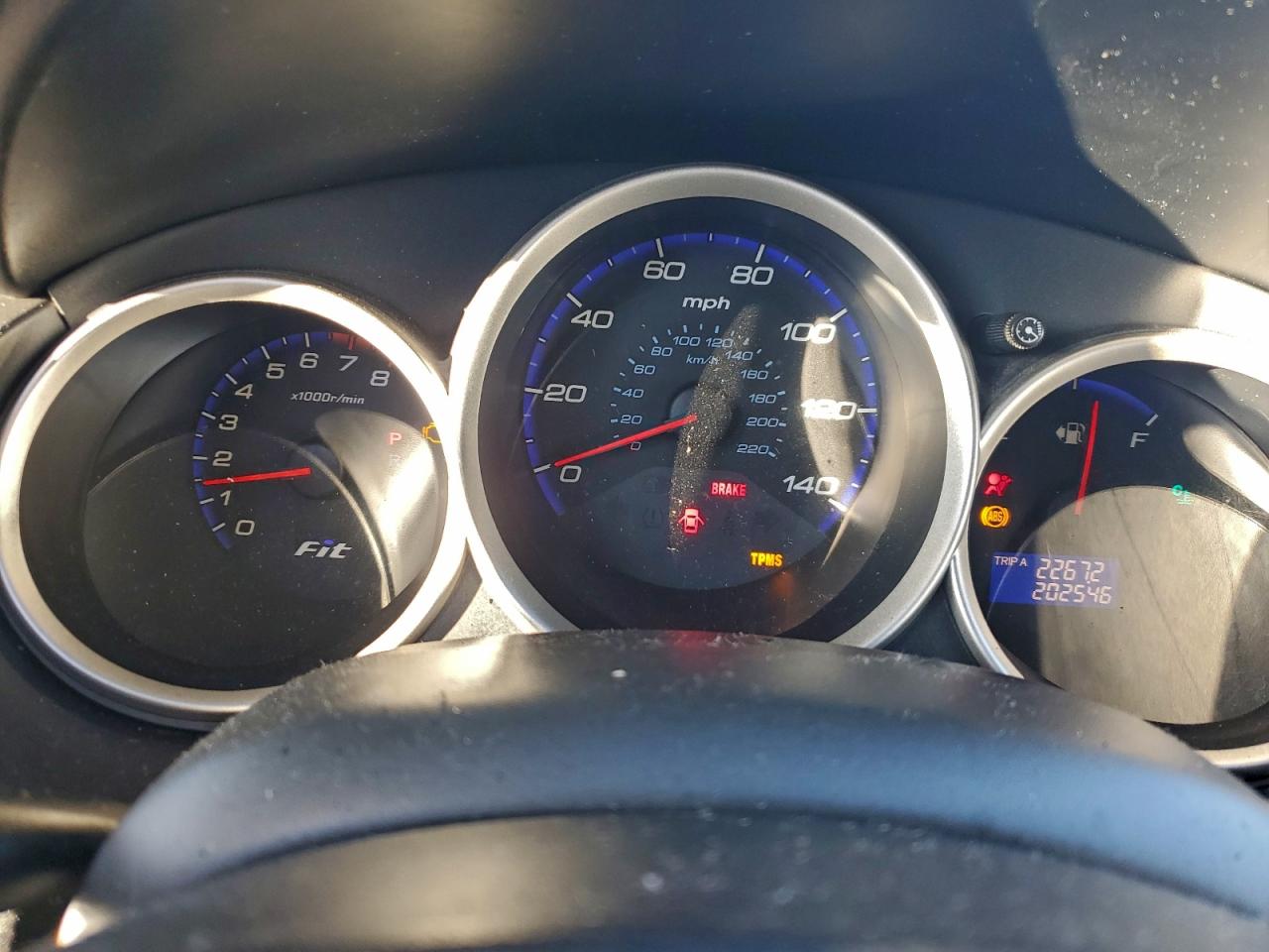 2008 HONDA FIT photo 9
