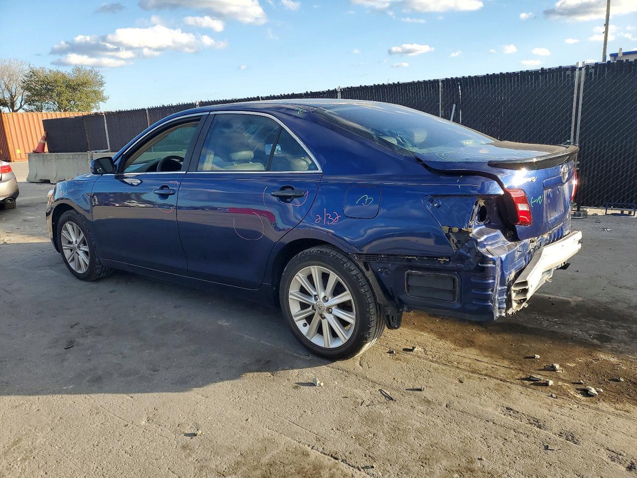 2007 TOYOTA CAMRY CE photo 2