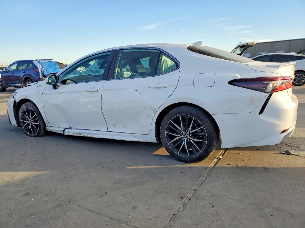 2024 TOYOTA CAMRY photo 2