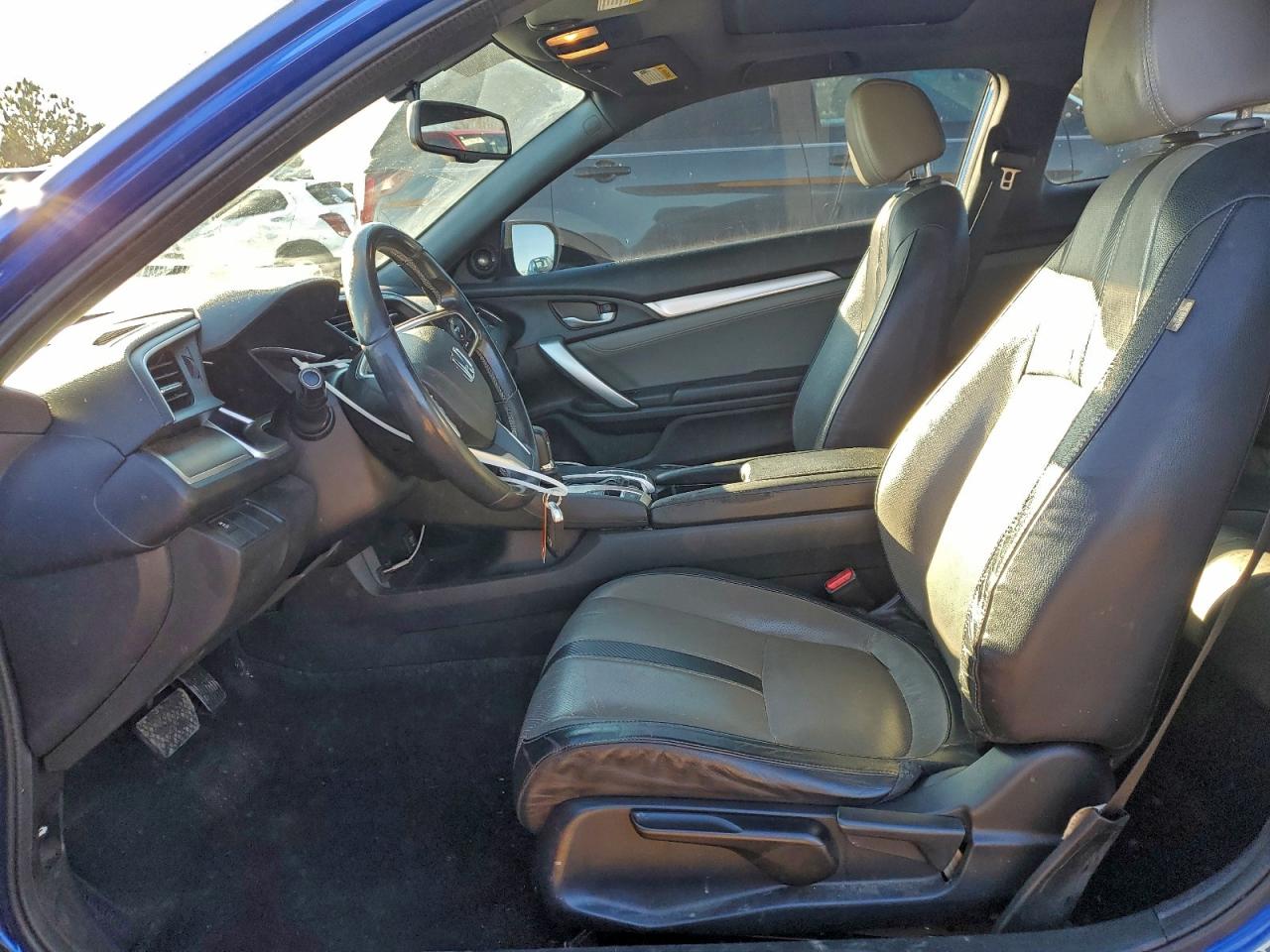 2017 HONDA CIVIC EXL photo 7