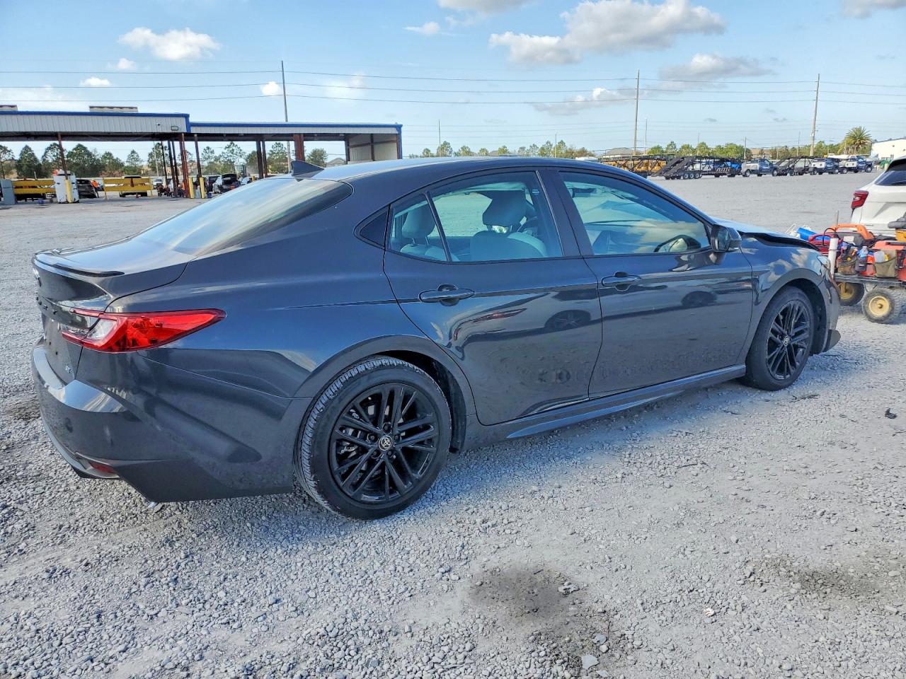 2025 TOYOTA CAMRY XSE photo 3