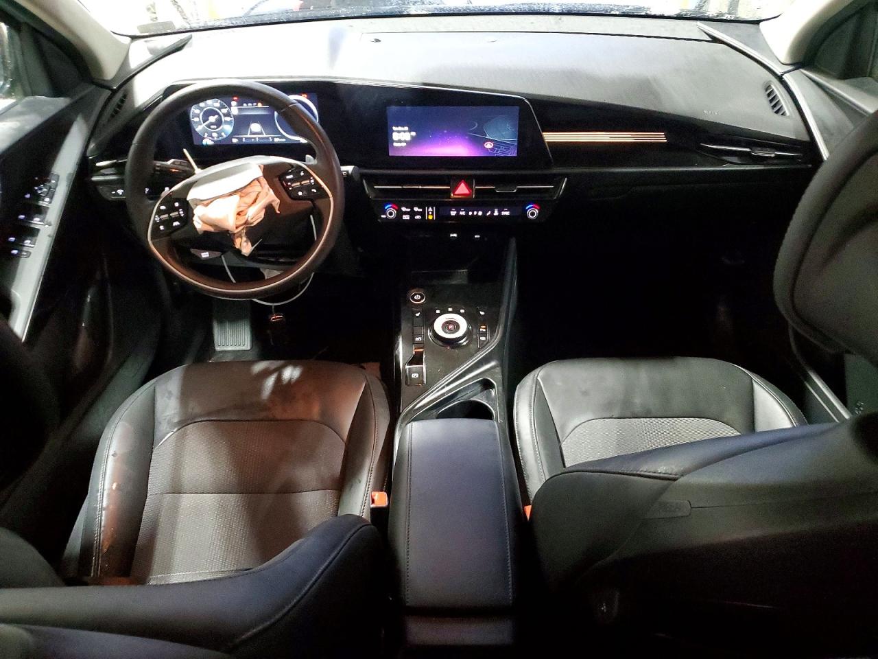 2024 KIA NIRO WIND photo 8