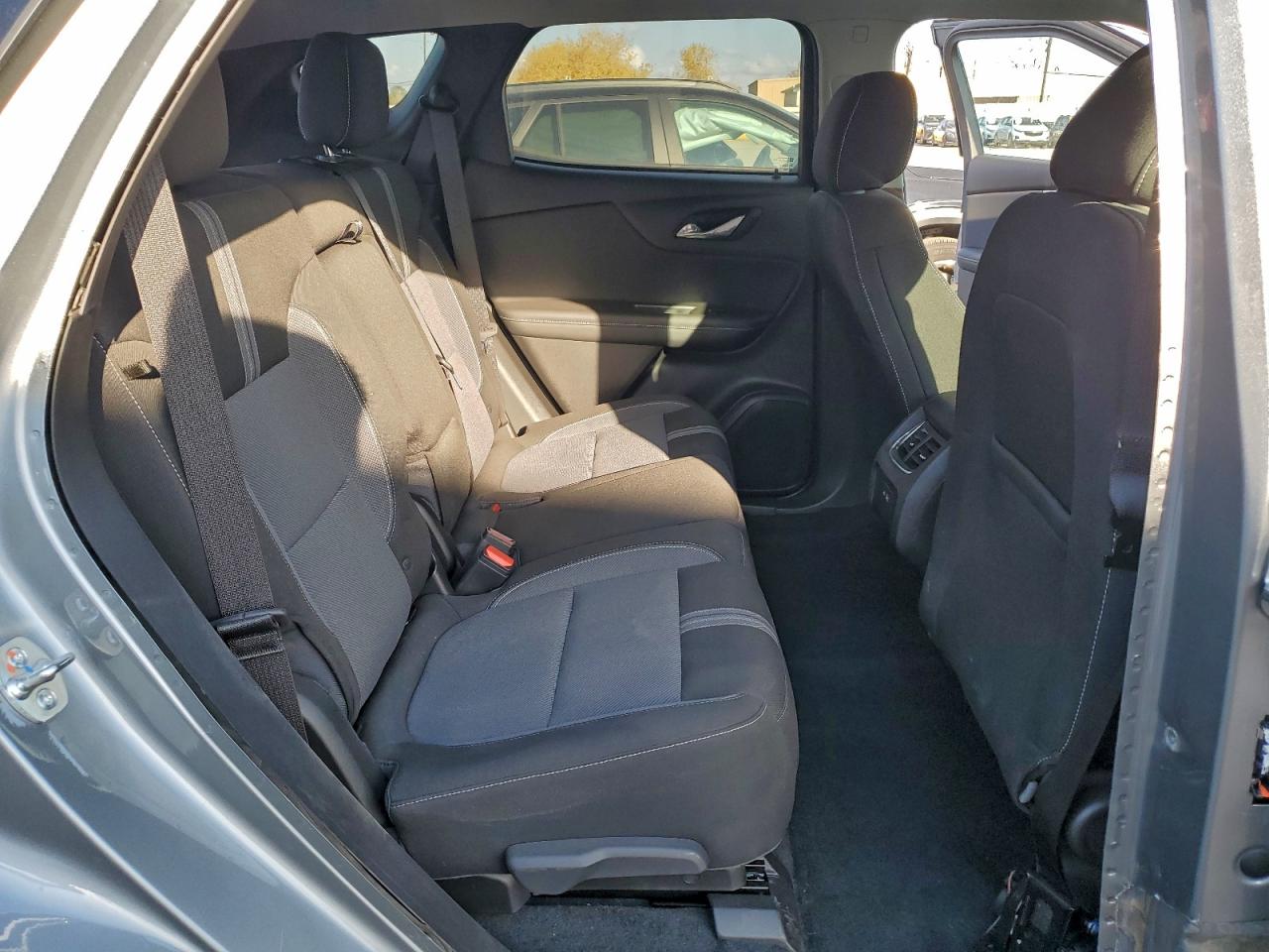 2025 CHEVROLET BLAZER 2LT photo 11