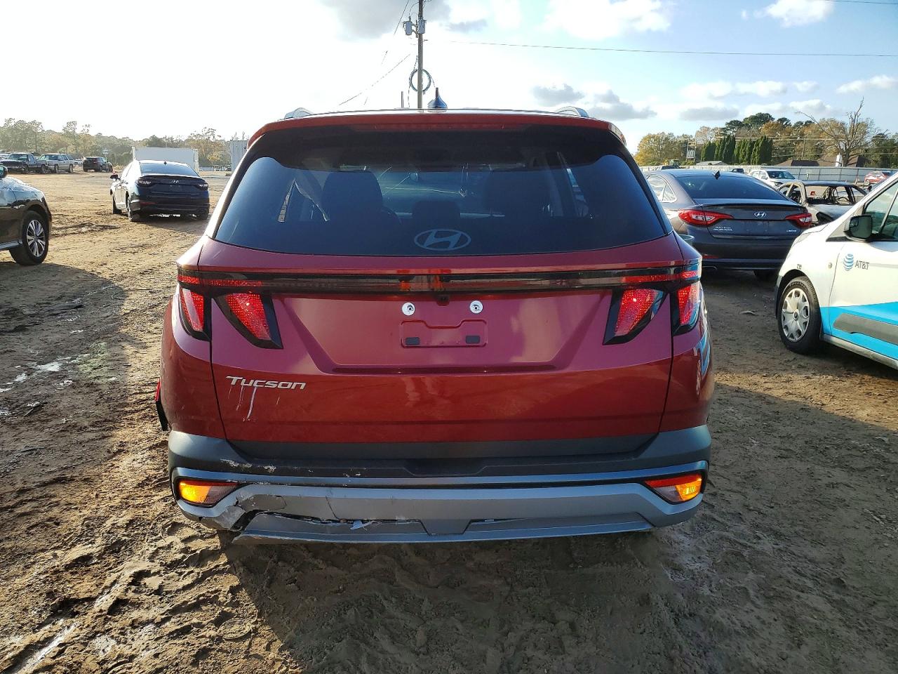 2026 HYUNDAI TUCSON SEL photo 6