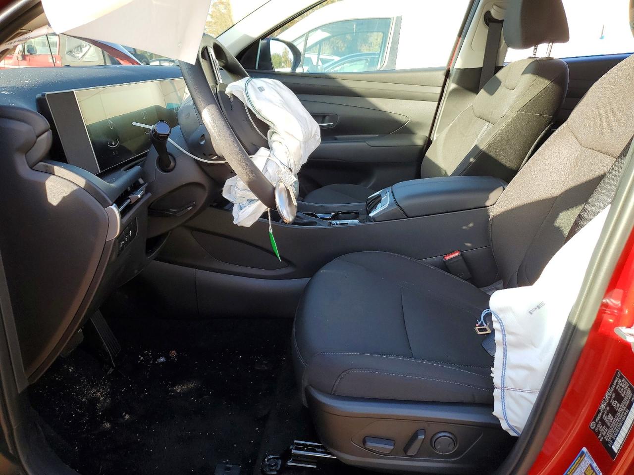 2026 HYUNDAI TUCSON SEL photo 7