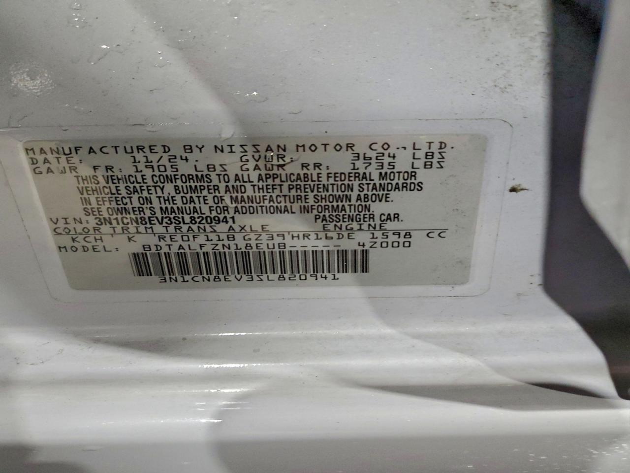 2025 NISSAN VERSA SV photo 12