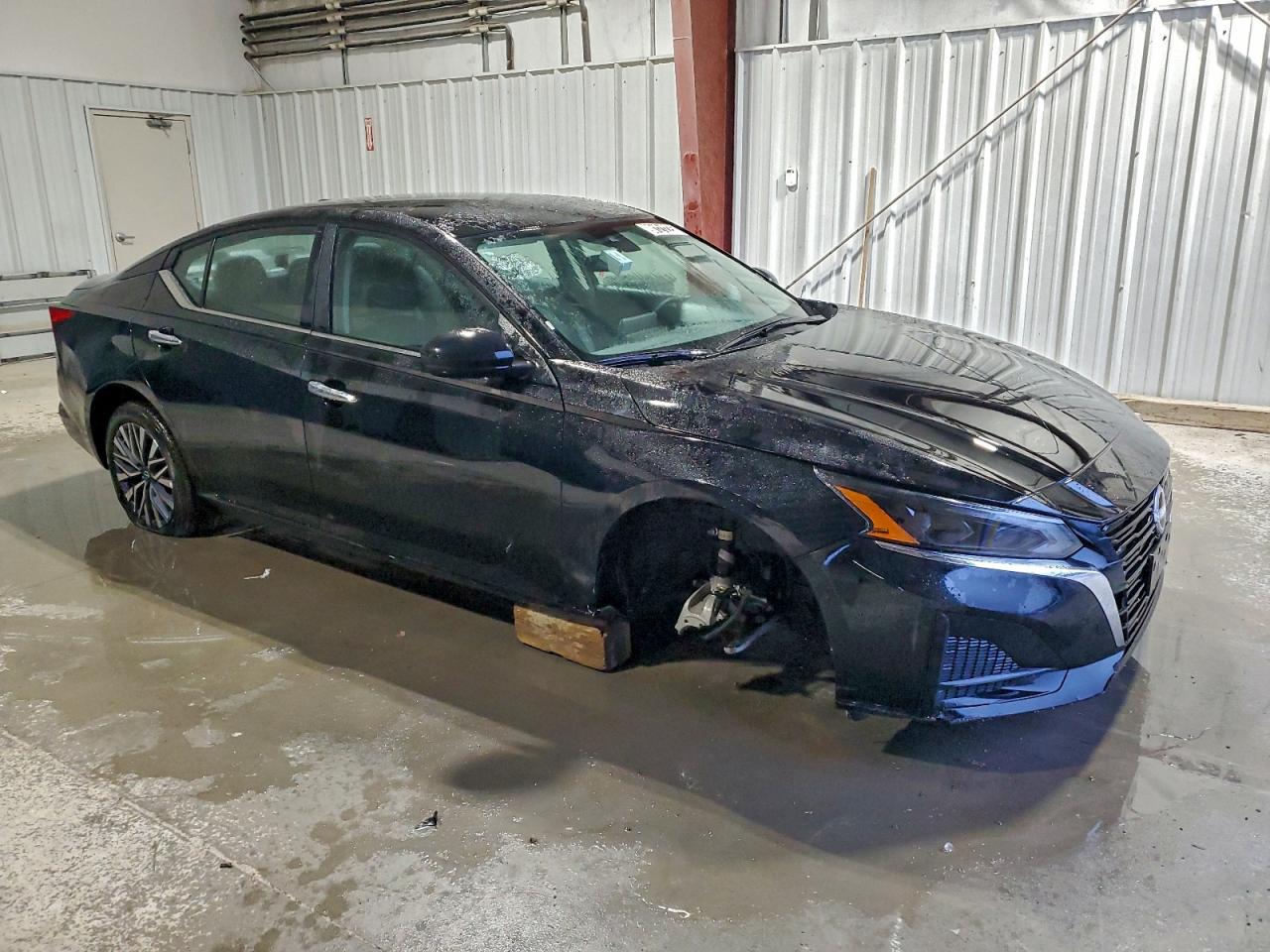 2025 NISSAN ALTIMA SV photo 4