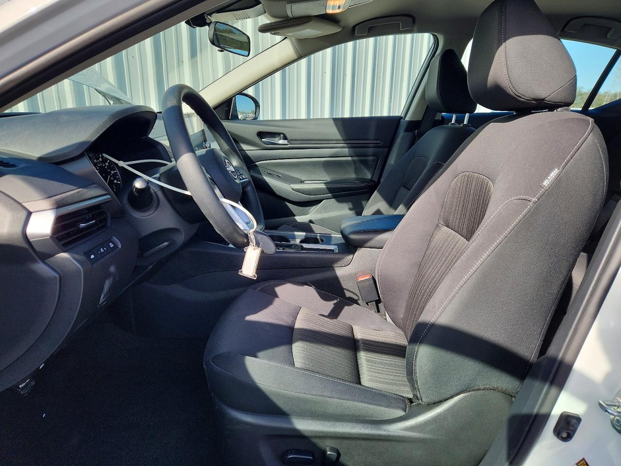 2025 NISSAN ALTIMA SV photo 7