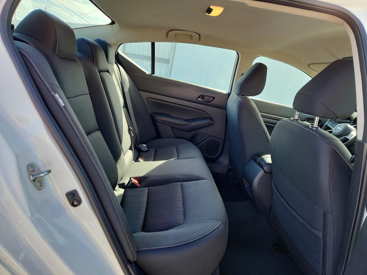 2025 NISSAN ALTIMA SV photo 10