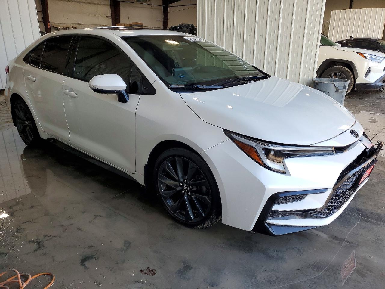 2024 TOYOTA COROLLA XSE photo 4