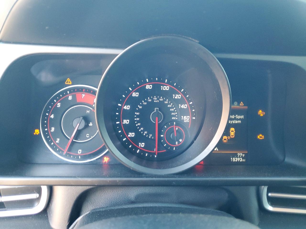 2023 HYUNDAI ELANTRA SEL photo 9