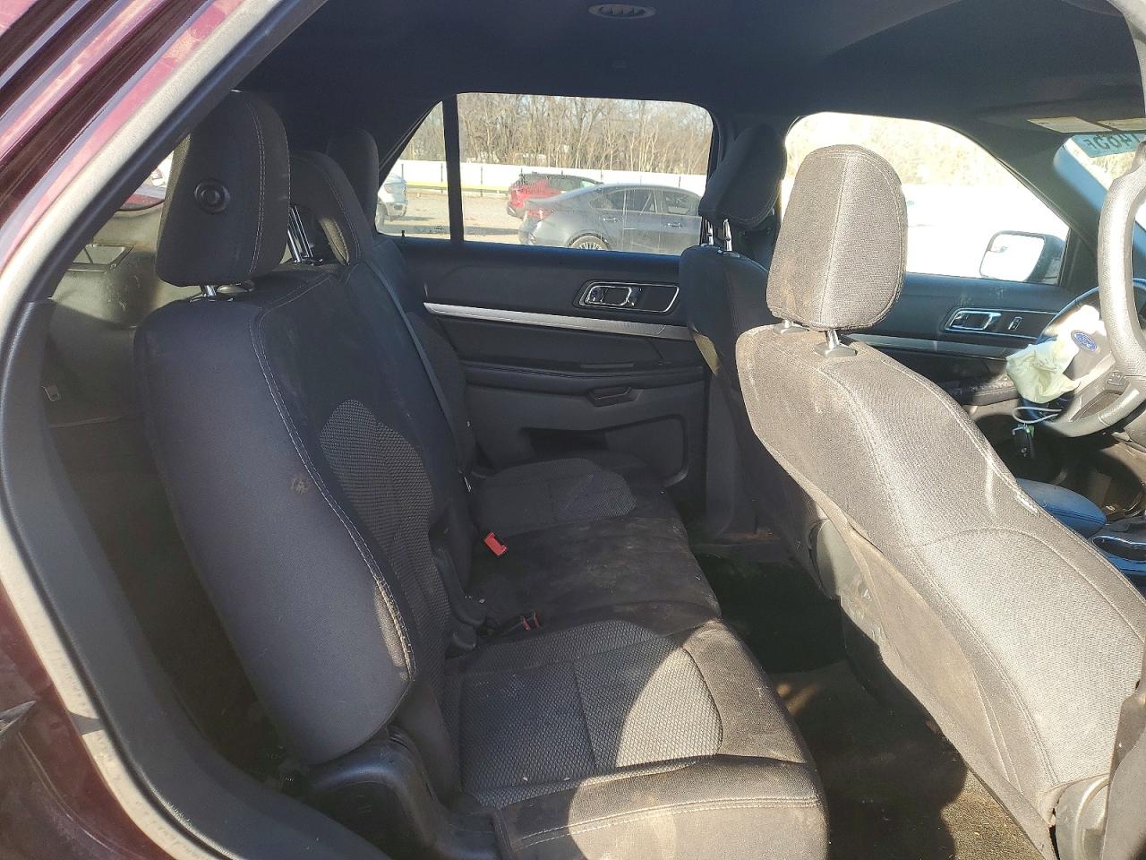 2018 FORD EXPLORER XLT photo 11