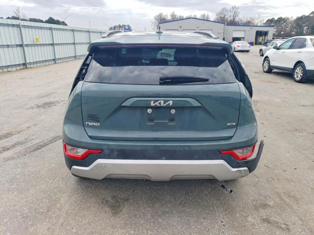 2023 KIA NIRO EX photo 6