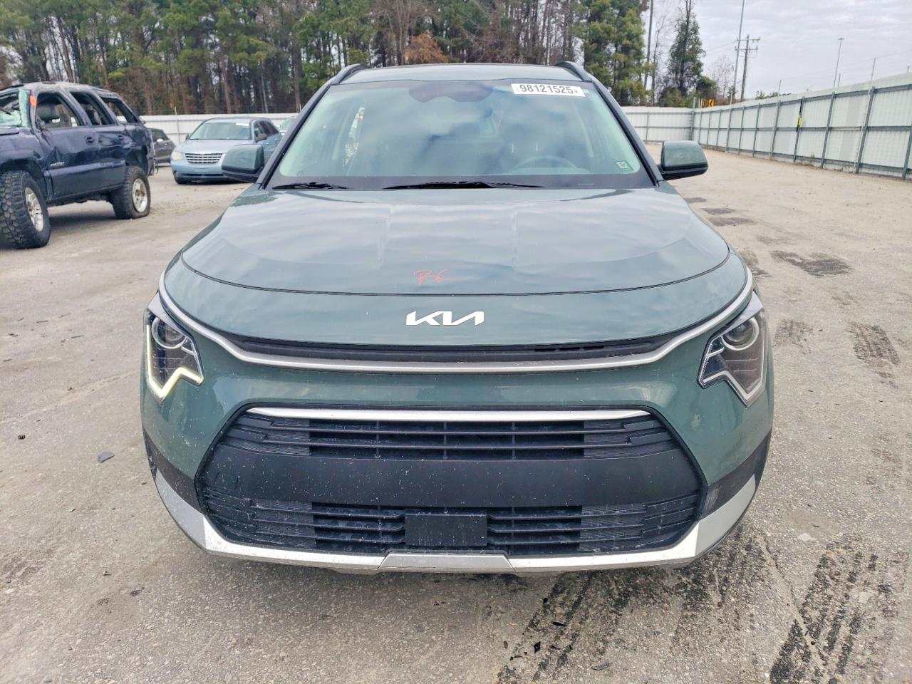2023 KIA NIRO EX photo 5