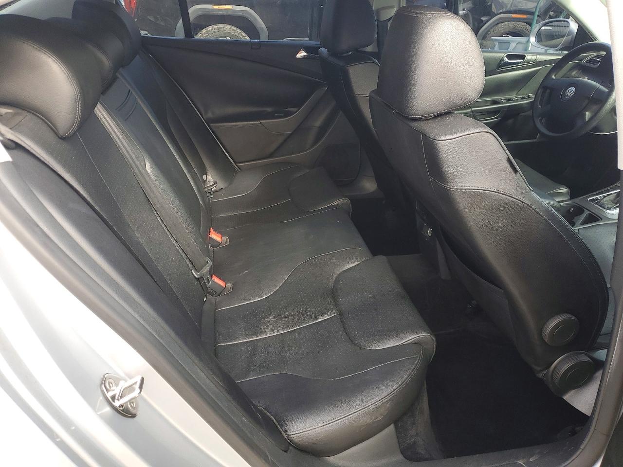 2008 VOLKSWAGEN PASSAT TURBO photo 19