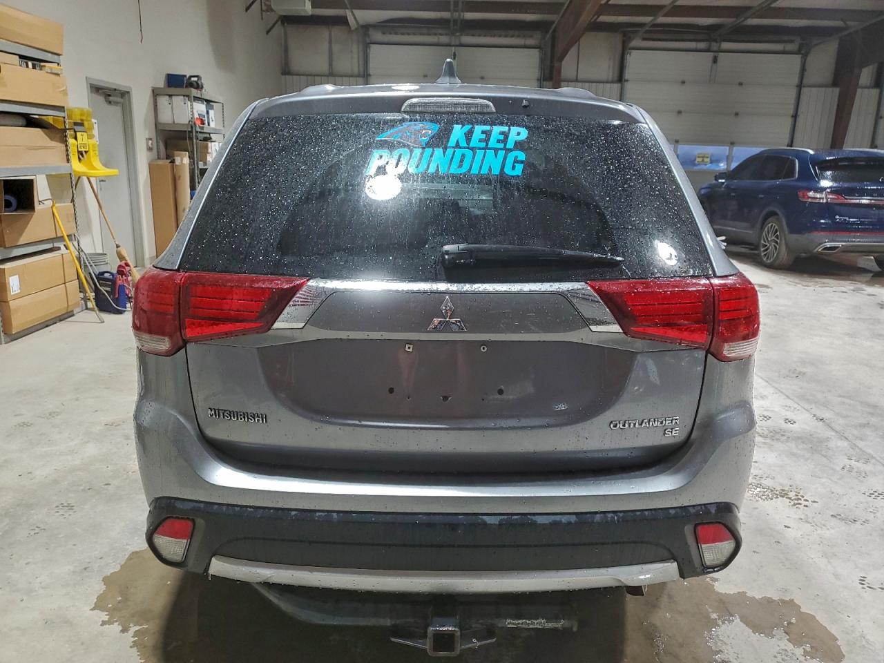 2017 MITSUBISHI OUTLANDER SE photo 11