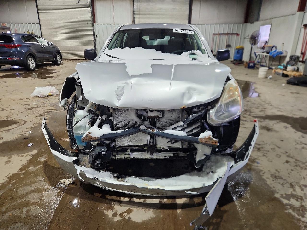2009 NISSAN ROGUE S photo 13