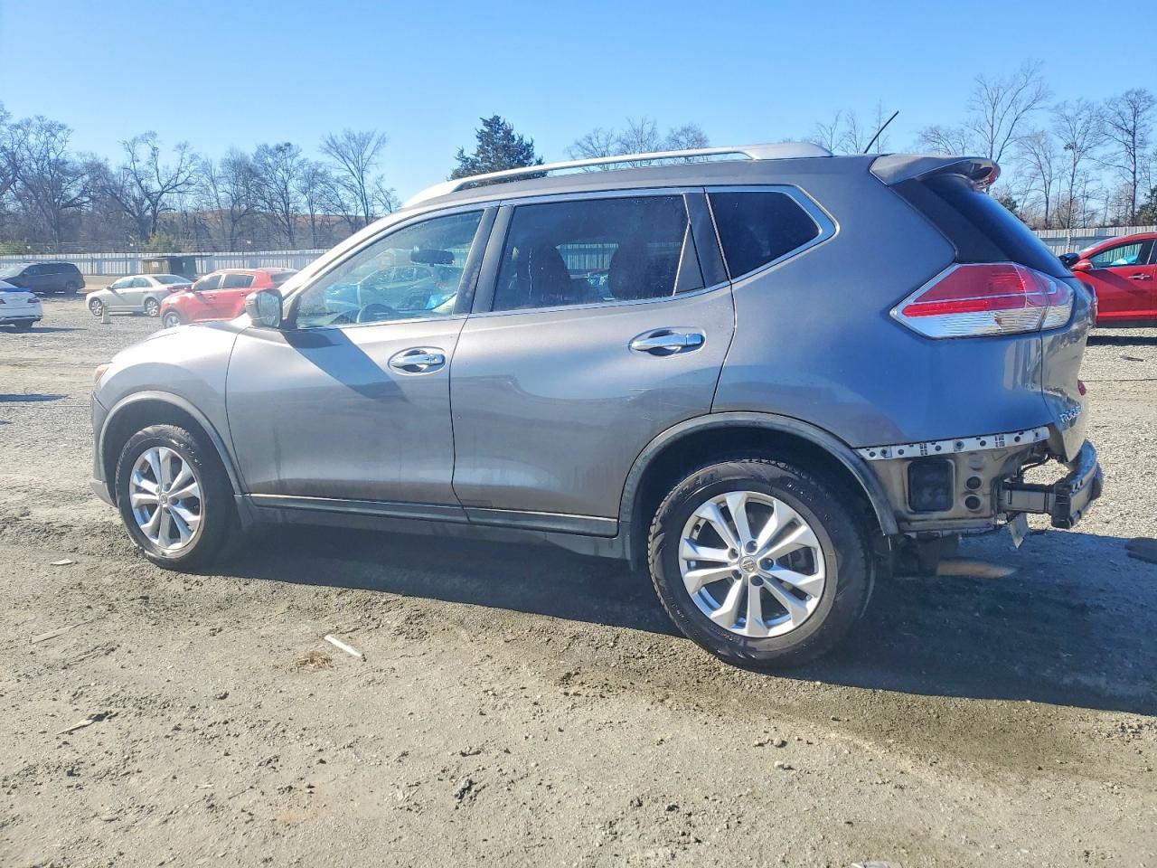 2016 NISSAN ROGUE S photo 2