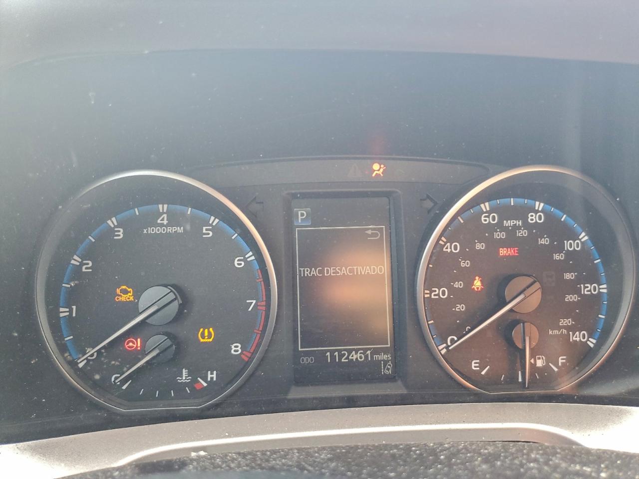 2018 TOYOTA RAV4 LE photo 9