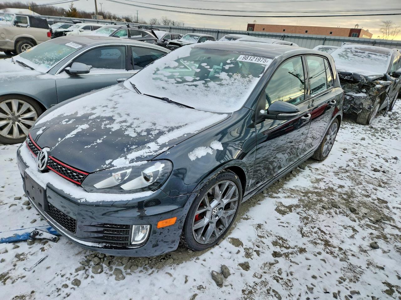 2013 VOLKSWAGEN GTI — SIDE damage — photo 1