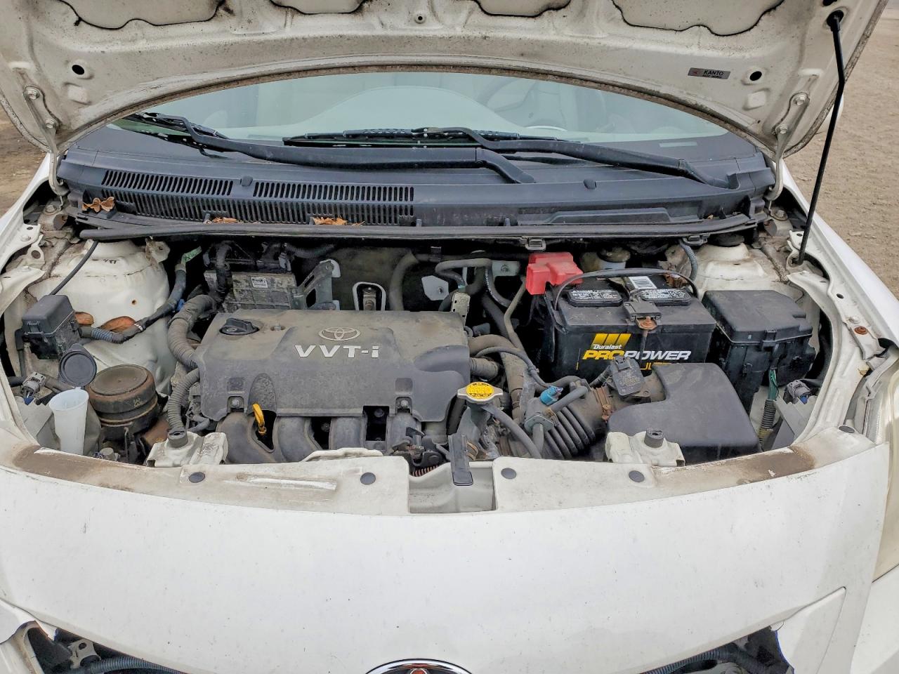2010 TOYOTA YARIS photo 11