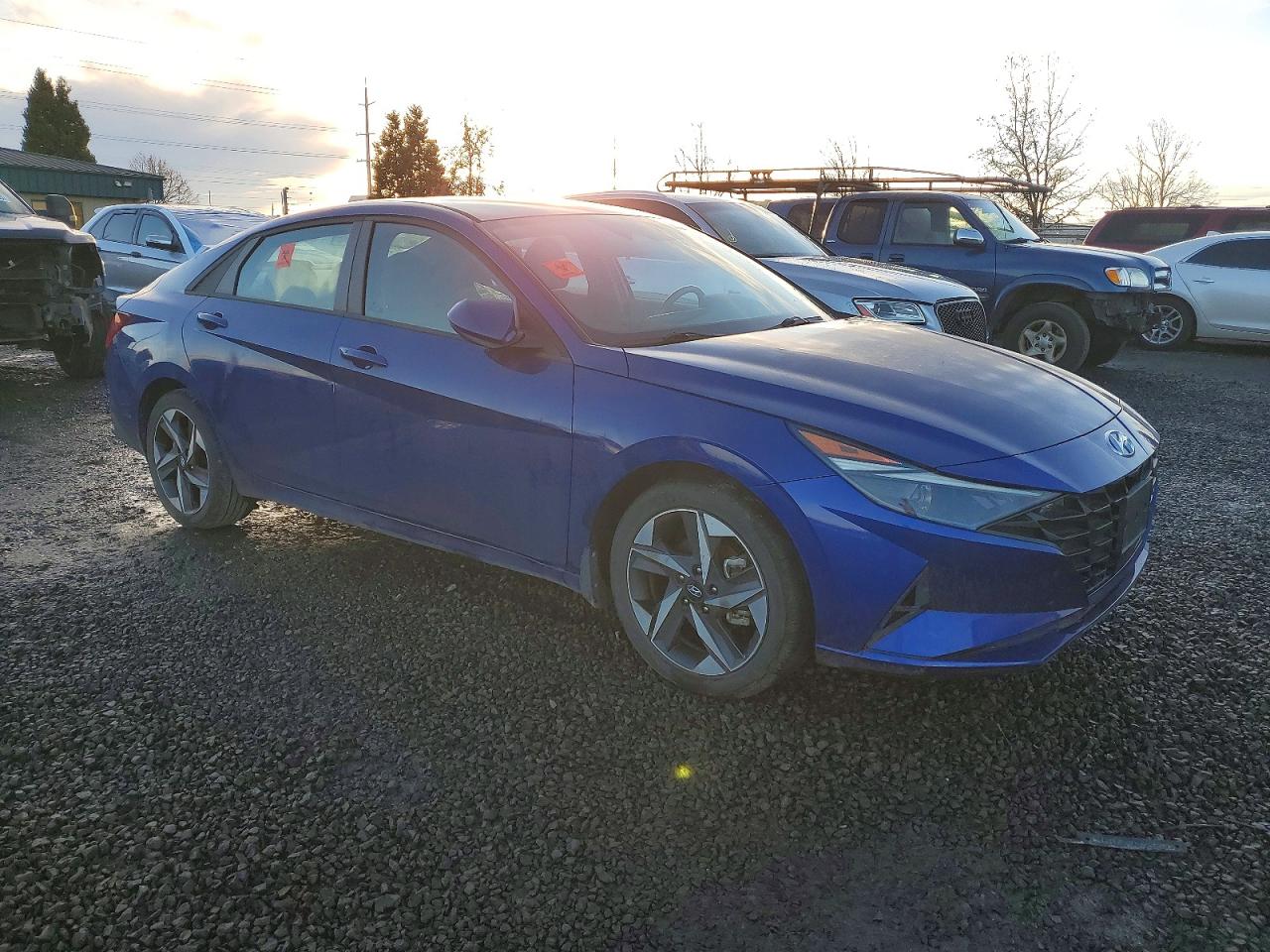2023 HYUNDAI ELANTRA SEL photo 4