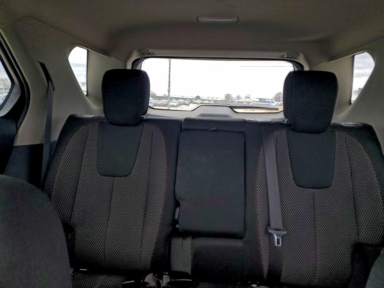 2017 CHEVROLET EQUINOX LT photo 10